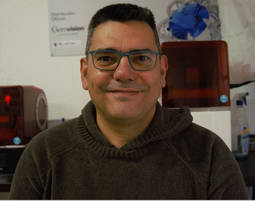 Chesco Díaz es diseñador, formador y distribuidor de software 3D.