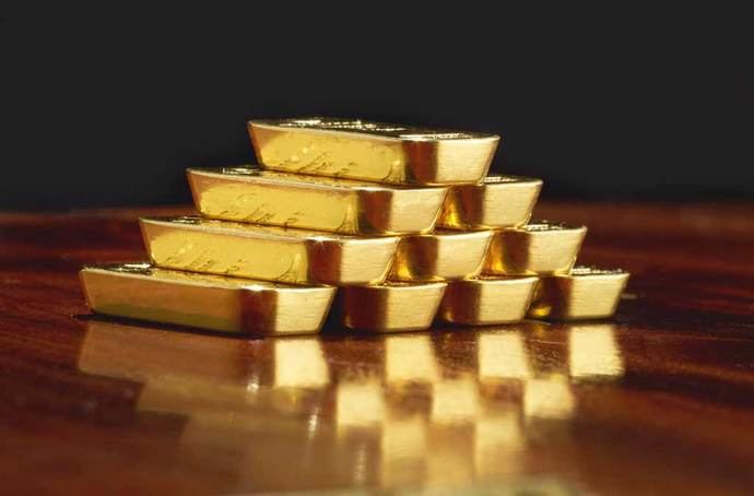 Antes de invertir, analice las diferencias entre oro físico y 'oro papel'