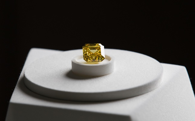 Graff compra un impresionante diamante amarillo de 20,7 quilates