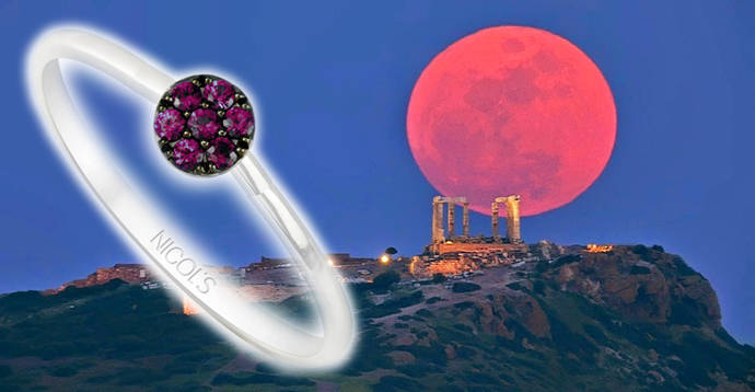 La firma joyera Nicols se adelanta al próximo eclipse lunar