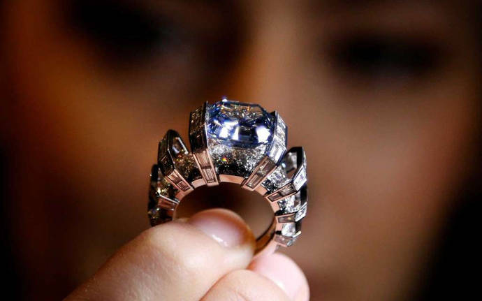 Un diamante azul de 8 quilates, a subasta en Sotheby's por 25 millones de dólares