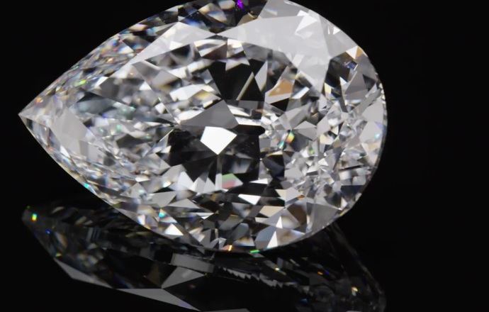 Sotheby's subasta The Key 10138, el segundo diamante de pera más grande en el mercado público