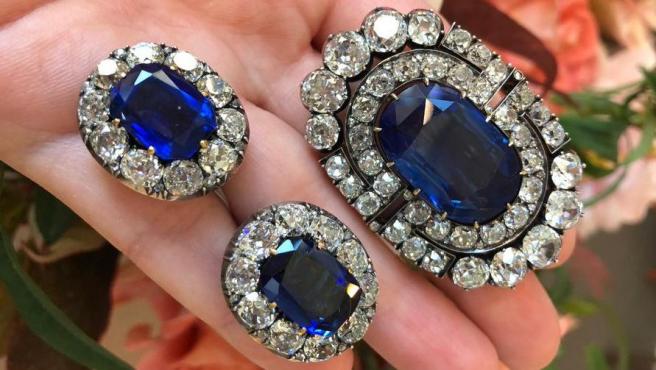 La casa Sotheby's pone en venta joyas de la familia real rusa