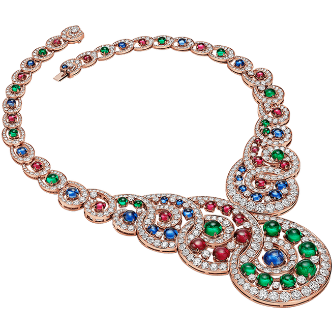 Collar Magnifica de Alta Joyería en oro rosa con esmeraldas, rubíes y zafiros talla cabujón, y diamantes.