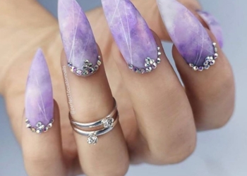 Locura por los minerales: este otoño lo más ‘in’ son las manicuras de amatista, cuarzo o jade