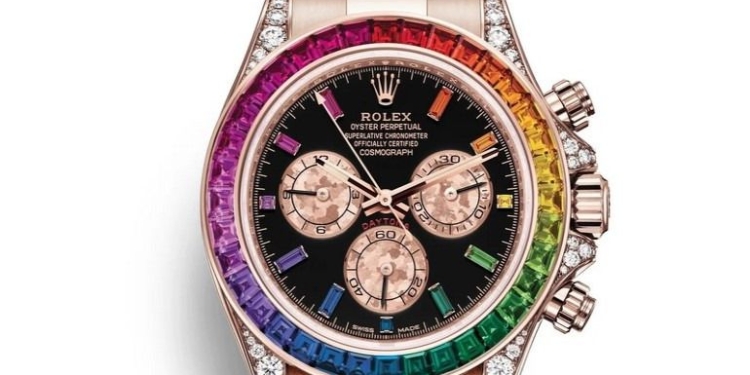 CR7 lleva el rainbow de Rolex perfecto para el Orgullo