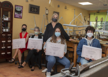 Tous reconoce a los estudiantes de la Escuela Técnica de Joyería del Atlántico