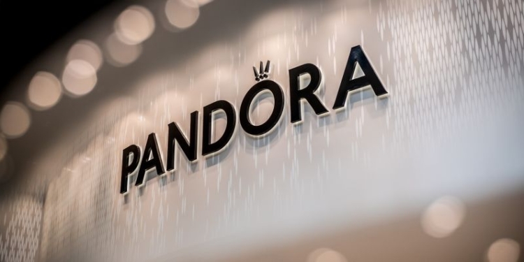 Pandora actualiza la guía financiera para 2021