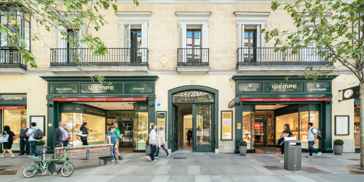 Wempe celebra su aniversario con la reapertura en Madrid