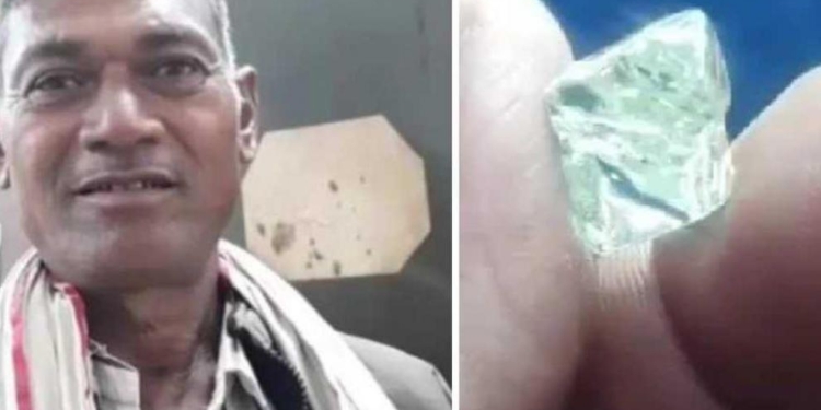 Un agricultor halla una gema de casi 14 quilates en India