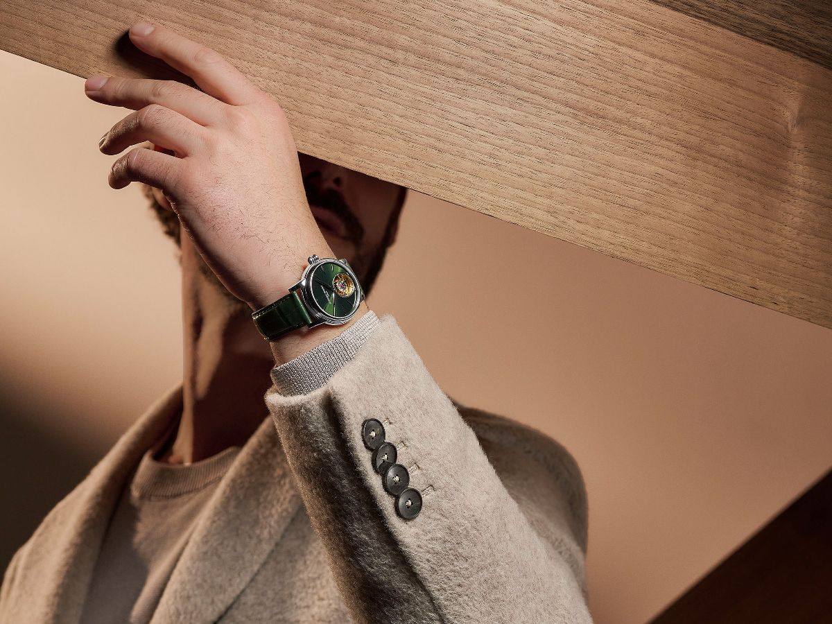 Frederique Constant lanza su nuevo tourbillon en verde