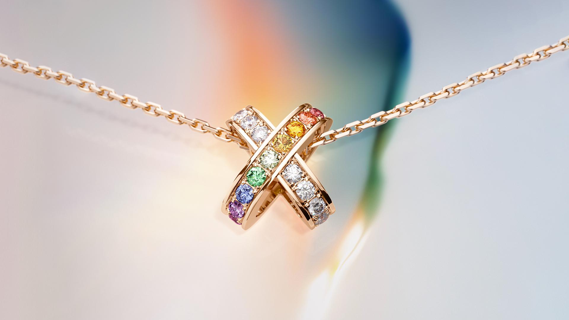 Chaumet lanza un nuevo colgante Jeux de Liens Rainbow