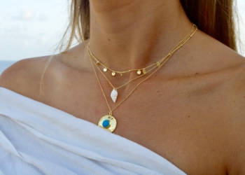 El ‘stacking’ de collares, tendencia para este verano