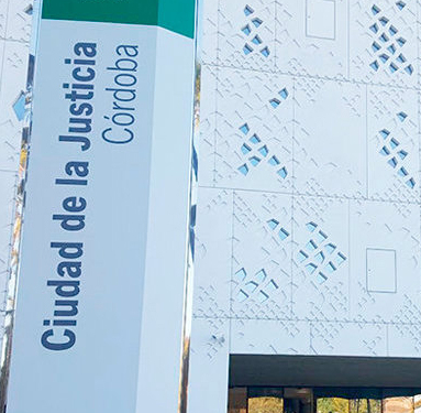 Tous estudiará otras vías legales tras la sentencia de Córdoba