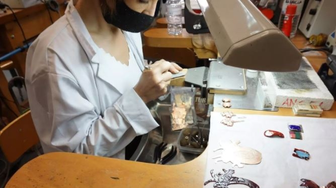 Alumnos de la Escuela de Joyería inician sus prácticas