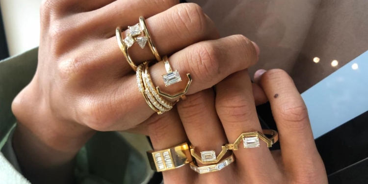 me relanza su flagship store en el Bajo Manhattan