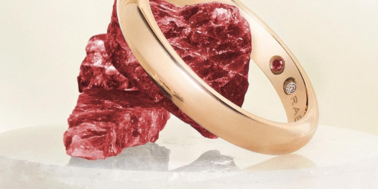 Rabat presenta ‘Eternal Love’: El rubí en las alianzas