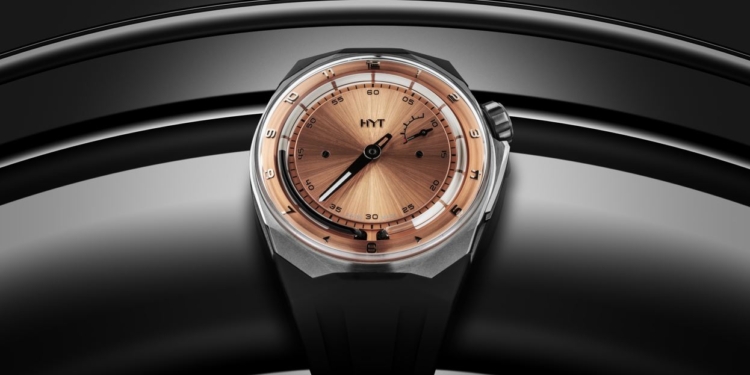 Hyt celebra su 12º aniversario con una nueva colección