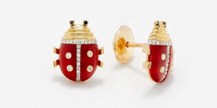 Amuletos e iconos, grandes tendencias de esta temporada