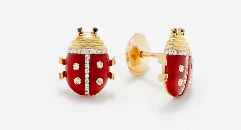 Amuletos e iconos, grandes tendencias de esta temporada