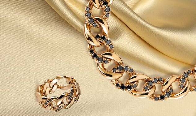 Chocrón presenta Link, su nueva colección de joyas