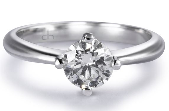 Chocrón presenta sus nuevos diseños de amor eterno