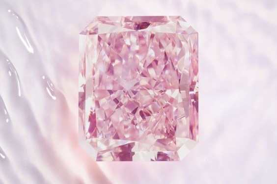 Chopard presenta el diamante ‘Rose of Caroline’