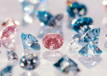 De Beers: Los consumidores no quieren pagar más de 1.000 dólares por quilate de diamante sintético