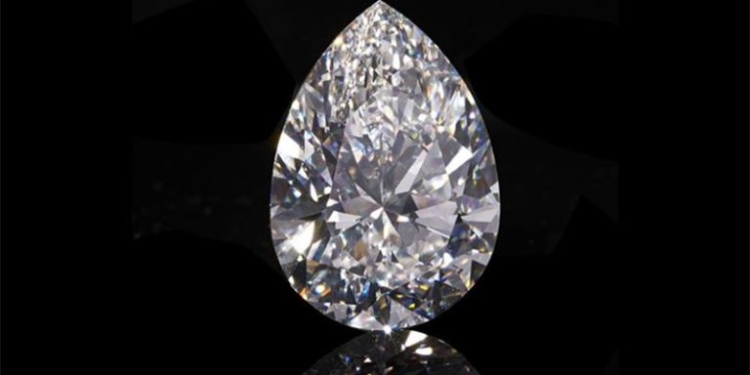 Se subasta el diamante blanco más grande de la historia
