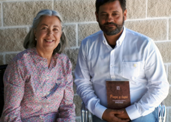 AETA revalida su acuerdo con la Escuela Atlántico