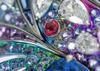 Vibrant Wings: el titanio da alas a esta creación