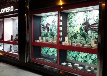 German Joyero homenajea a los padres con joyas de autor