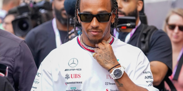 Lewis Hamilton luce IWC en el Gran Premio de Fórmula 1