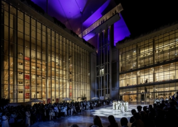 Rolex celebra 20 años de la iniciativa Perpetual Arts en Atenas