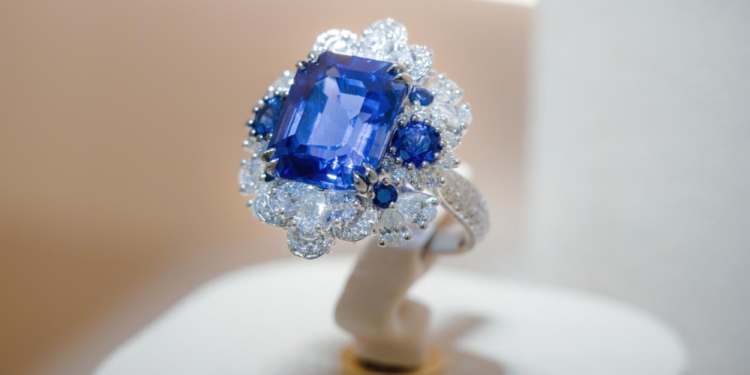 Chopard presenta Red Carpet en la Fashion Week de París