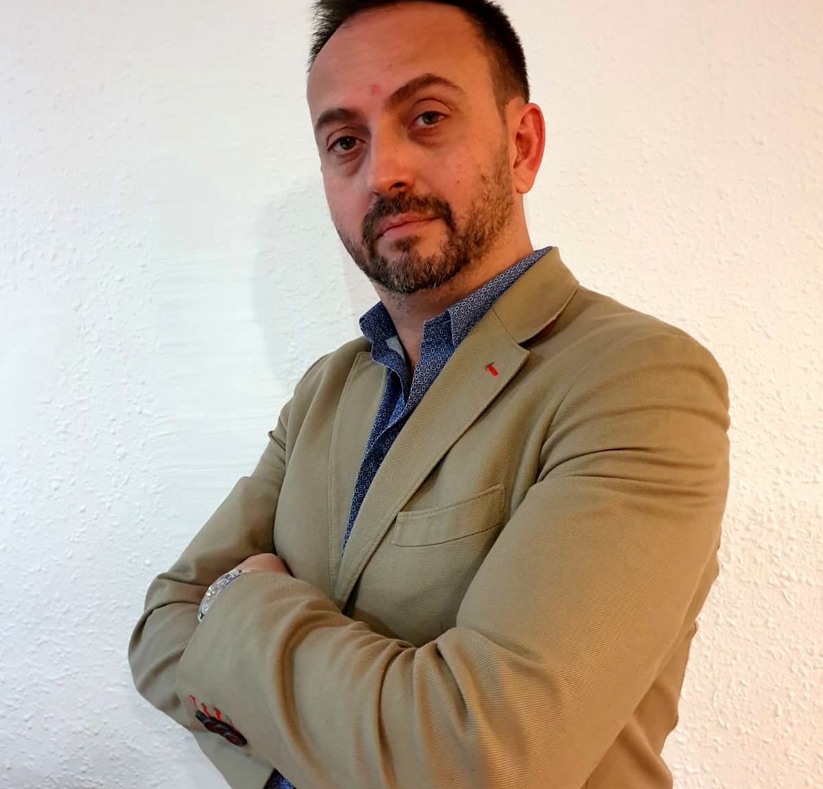 La aceptación de otras gemas, tratadas o sintéticas, nos debería servir de ejemplo para el diamante