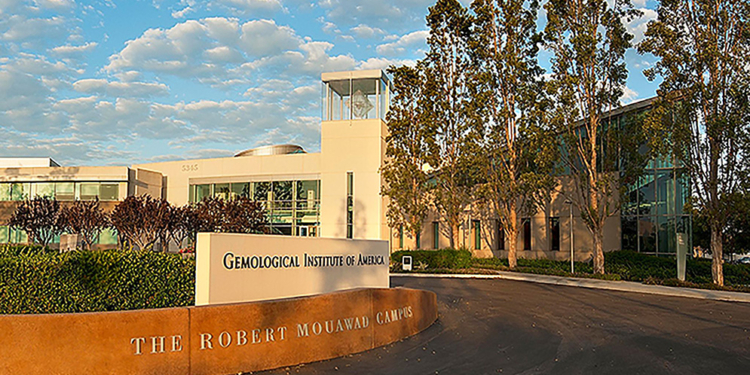 Solicitud de becas al Instituto Gemológico de América, hasta el 30/9