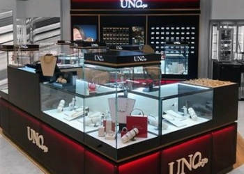 UNOde50 continúa con sus planes de expansión en Marbella