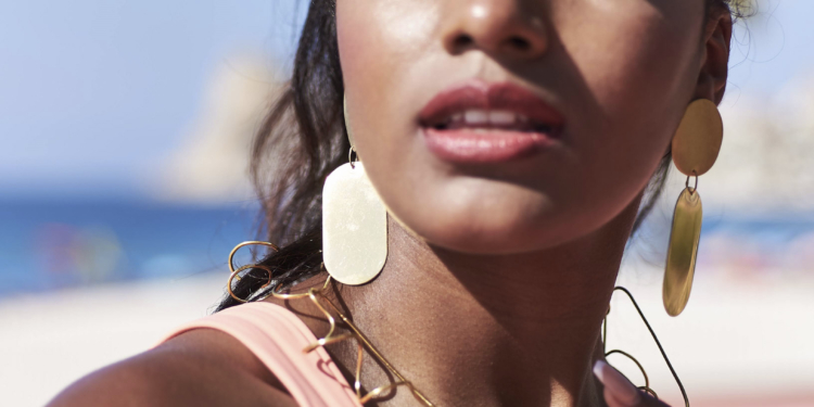 Mujeres Brillantes en el premio nacional de Moda Baño