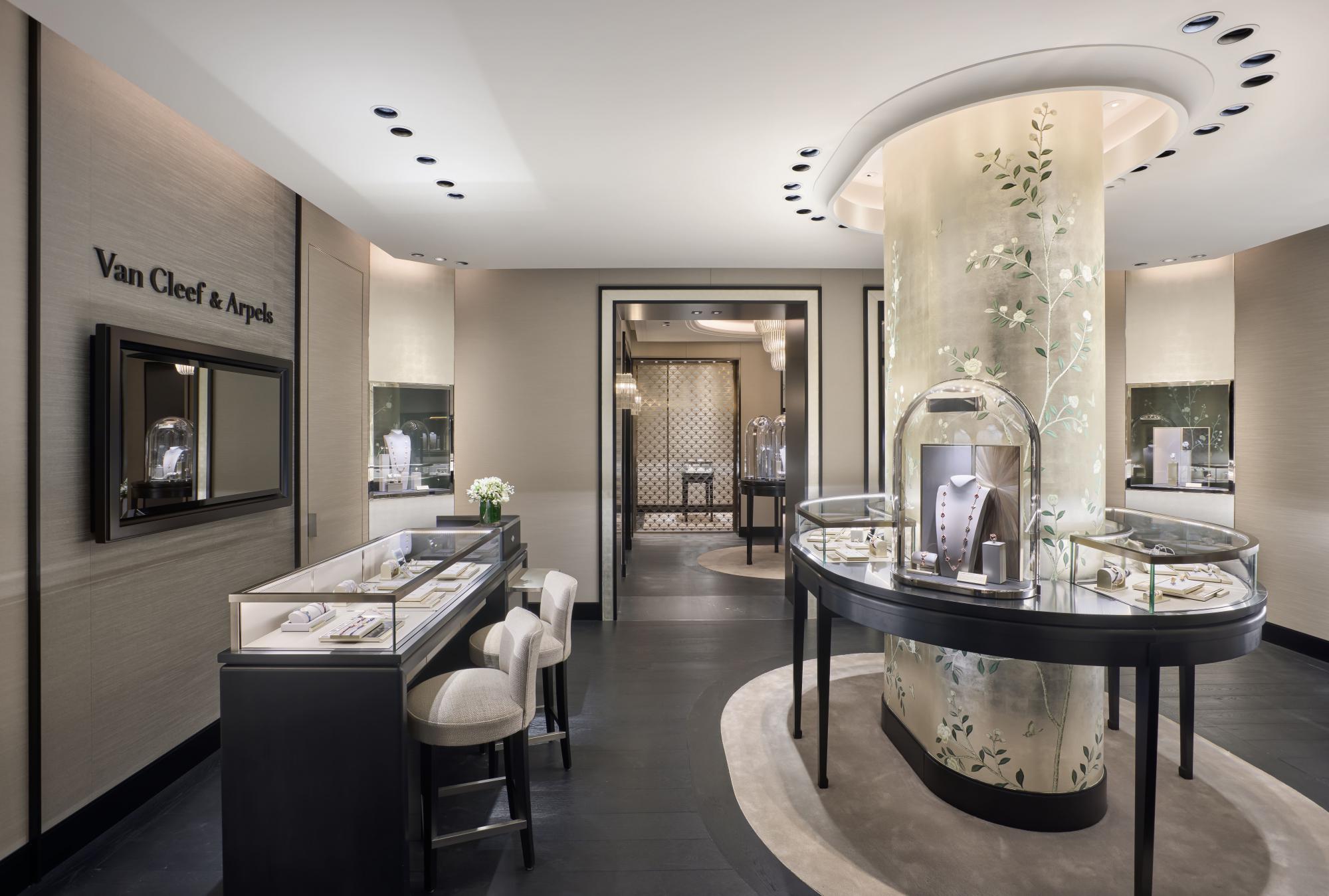 Van Cleef & Arpels abre su primera boutique en Barcelona