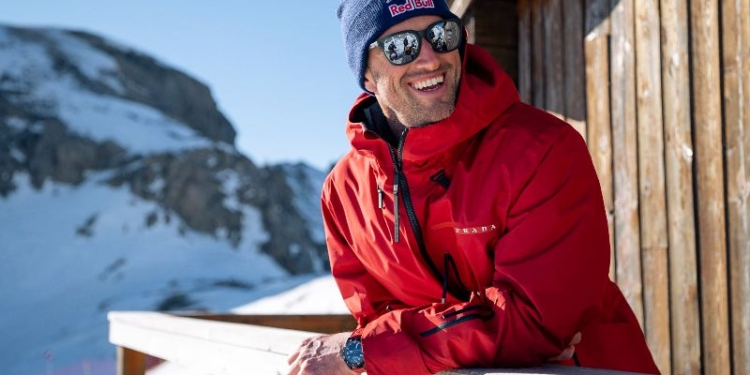 Alpina cronometra al snowboarder francés Pierre Vaultier