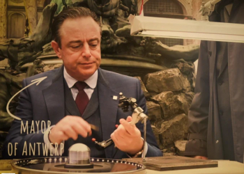 Amberes homenajea los 100 años de la talla Brillante: 57 lapidarios para un diamante