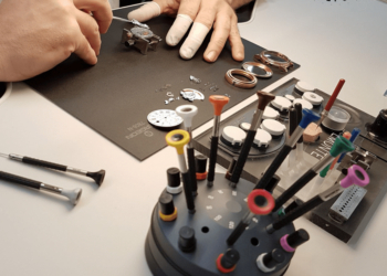 Los relojeros de ANPRE crean su propio manual para la reapertura de los talleres