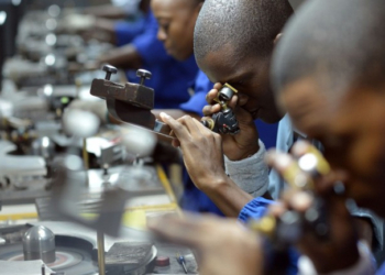 De Beers sacrifica a una parte de sus compradores para dar mayor valor añadido