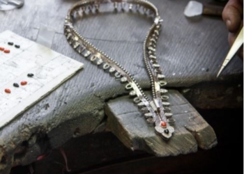 Van Cleef & Arpels lanza talleres para conocer las profesiones de la joyería