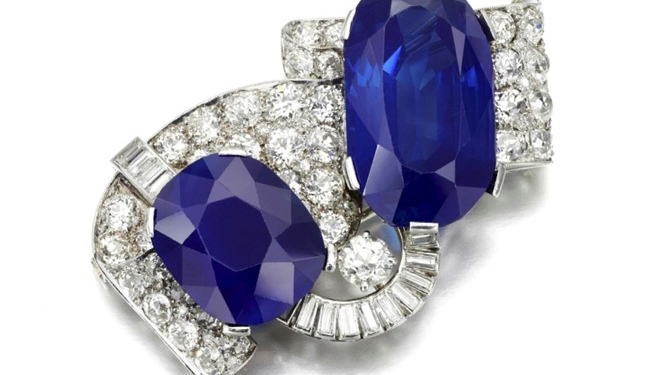 A subasta un zafiro de Cachemira de más de 50 quilates