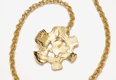 Naida C. Castel: Joyería artesanal con piezas únicas