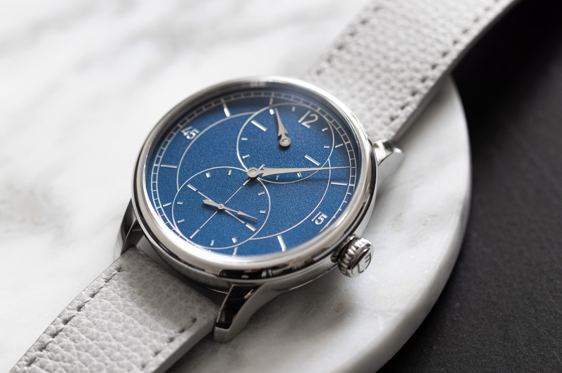 Louis Erard lanza la pieza Le Régulateur Gravé