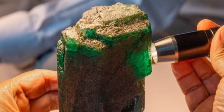 Chopard lanza su segunda colección de alta joyería