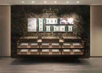 Watches of Switzerland abre una nueva boutique